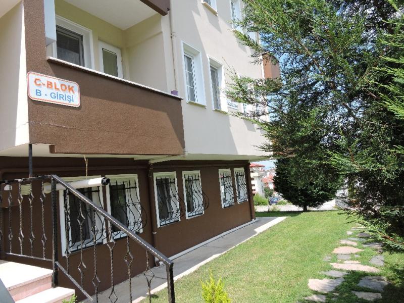 SERDİVAN MAVİ DURAK YAKINI KİRALIK HERŞEY DAHİL 3+1 DAİRE Sakarya