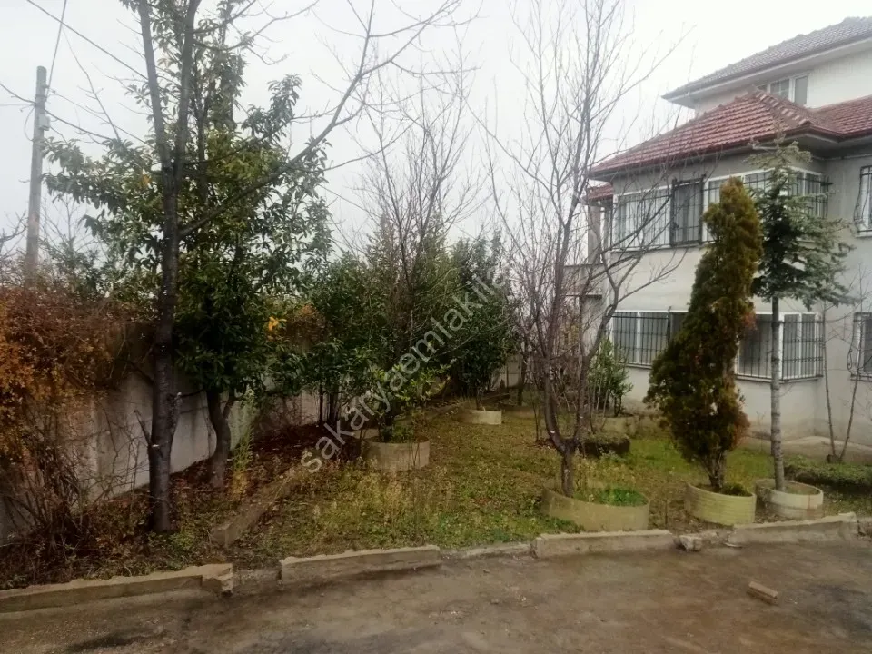 Akyazı satılık villa
