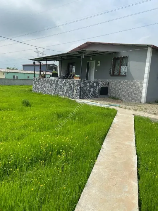 akyazı satılık mustakil ev