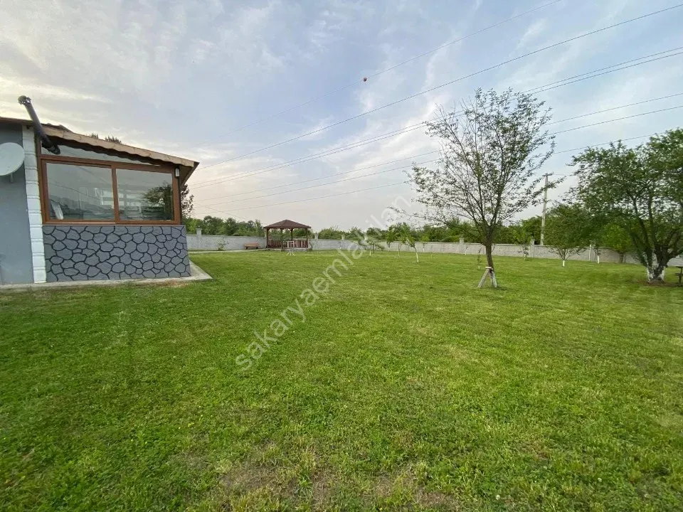 akyazı satılık mustakil ev