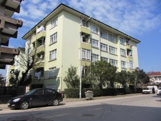 Papuçcular Mah. Kavaklı Cami Cıvarı Site İçinde 2+1 Full Eşyalı
