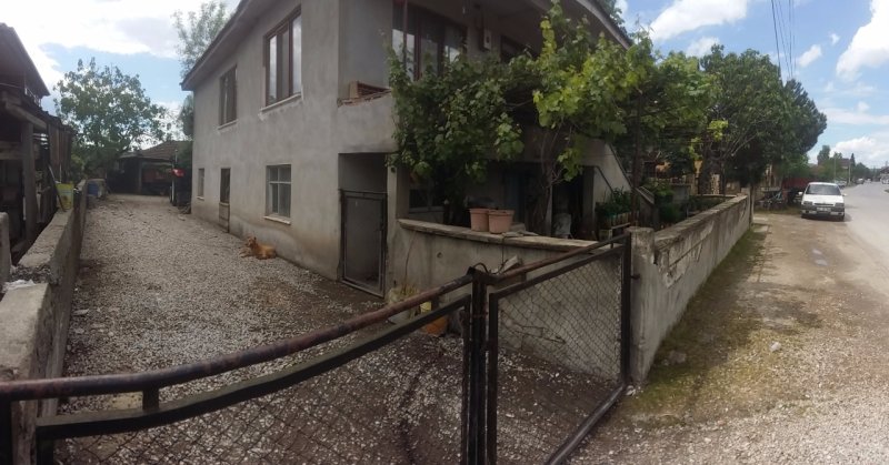 710 M2 ARSA İÇERİSİNDE MÜSTAKİL EV