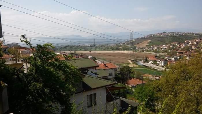 MALTEPE�DE SATILIK 3 KATLI MUSTAKİL EV Sakarya Emlak İlan