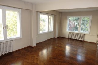 Bulvarda Kiralık  Daire