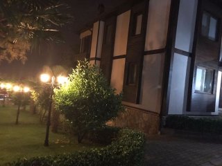 Mustakil kullanimli villa.