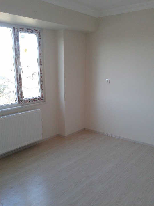 Satılık 2+1 krediye uygun içi kiracılı yeni diare..