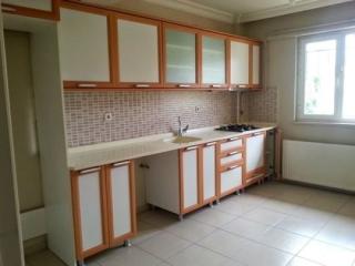 SAKARYA SERDİVAN MERKEZDE KİRALIK EŞYALI 1+1 DAİRE