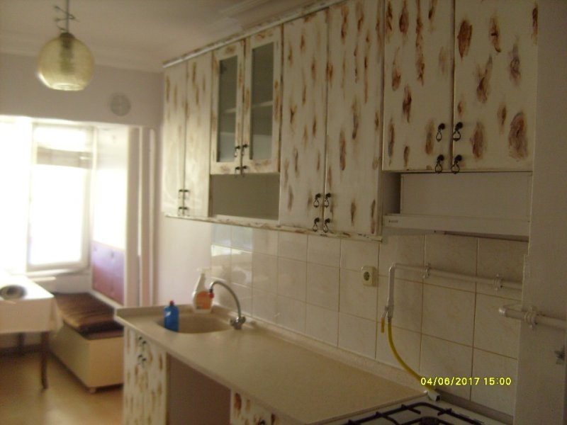 KORUCUK MAHALLESİNDE 3+ 1 YAPILI TEMİZ SATILIK DAİRE