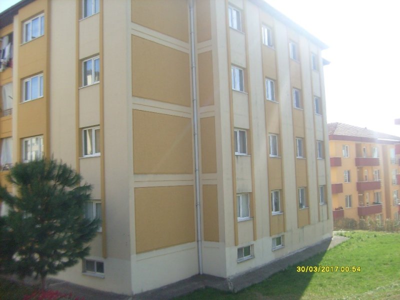 KORUCUK MAHALLESİNDE 120 M2 ARA KAT YAPILI KİRALIK  3+1 DAİRE