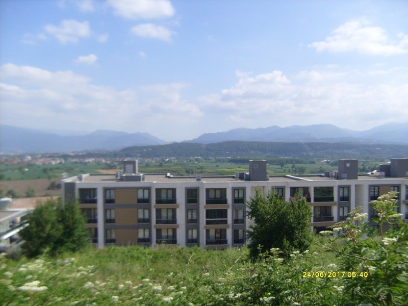SAKARYA ZÜMRÜT EMLAKTAN BEŞKÖPRÜ MAH.SATILIK 250 M2 ARSA