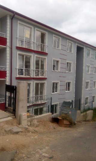 BEŞKÖPRÜDE GÖLÜ GÖREN 140 M2 3+1 SATILIK SIFIR LÜX DAİRE