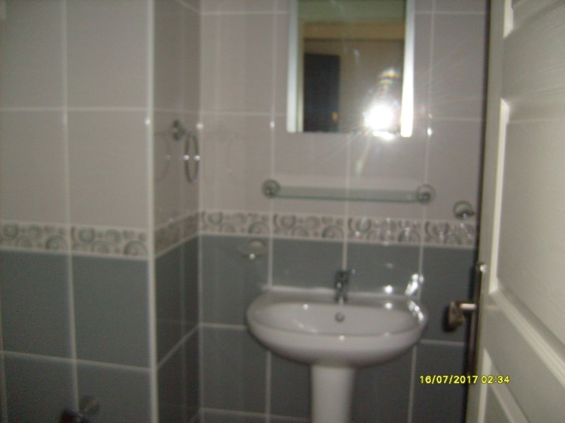 KORUCUK MAHALLESİNDE ASANSÖRLÜ SİTE İÇERİSİNDE 3+1 KİRALIK DAİRE