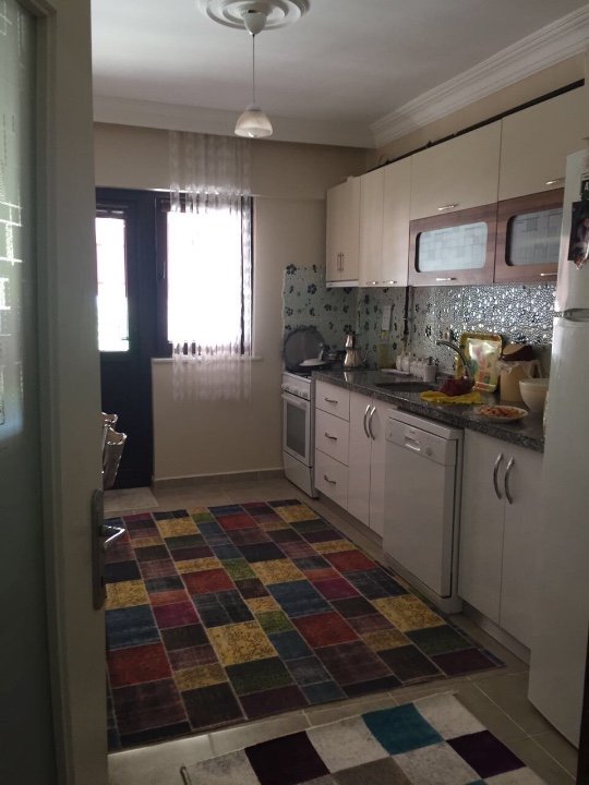 Korucukta kullanışlı geniş Daire