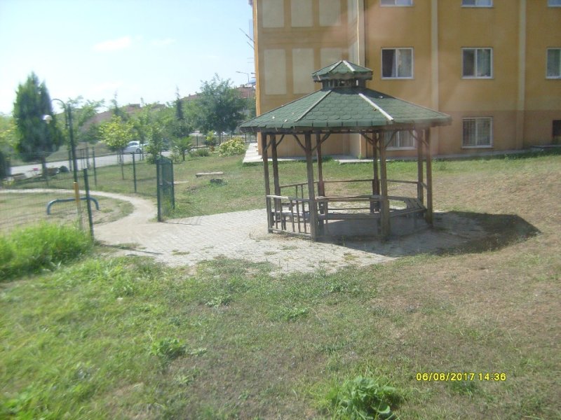 SAKARYA CAMİLİ MAH.VALİLİĞE YÜRÜME MESAFESİ 145 M2,3+1 KİRALIK DAİRE