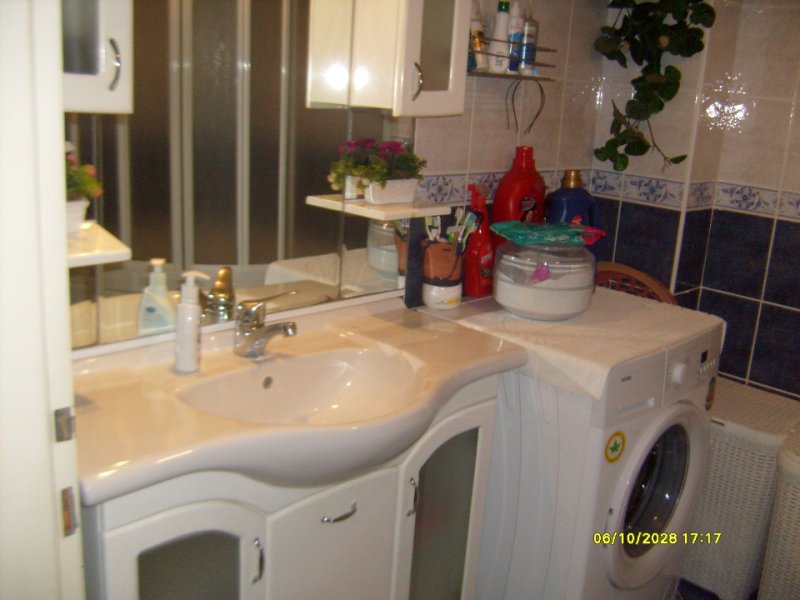 SAKARYA CAMİLİ MAHALLESİ VALİLİK VE OKUL YANI SATILIK ARA KAT DAİRE