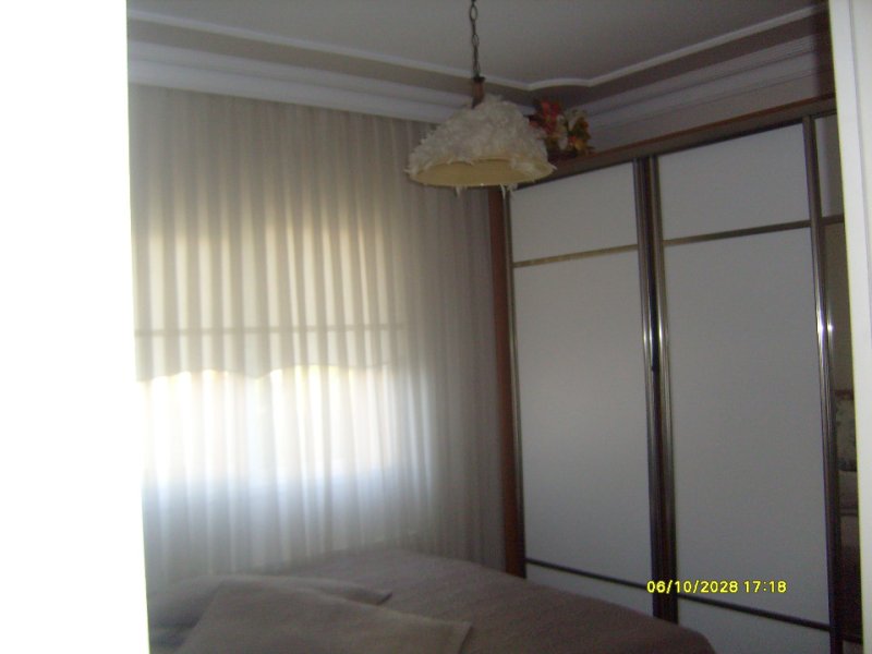SAKARYA CAMİLİ MAHALLESİ VALİLİK VE OKUL YANI SATILIK ARA KAT DAİRE