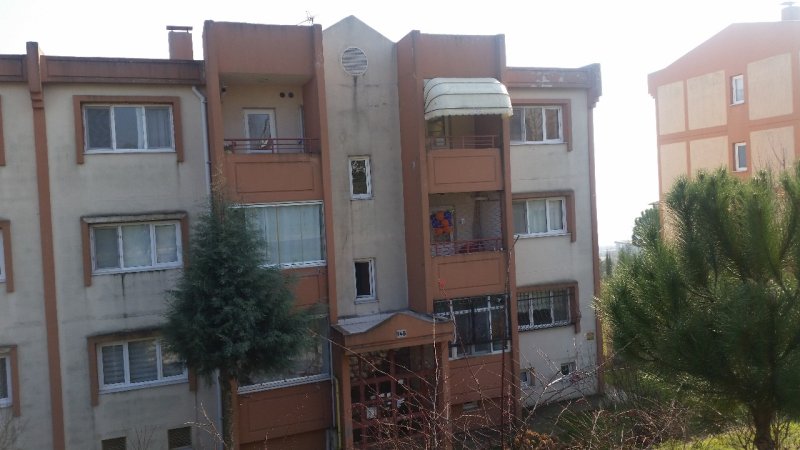 sakarya zumrut emlaktan korucuk mahallesinde 2 1 kiralik daire sakarya emlak ilan