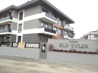 İŞTE EMLAKTAN SERDİVANDA 157m2 4+1 SIFIR KİRALIK DAİRE
