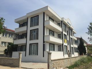 ERENLERDE YERDEN ISITMALI ARA KAT 110 M2 2+1 SIFIR KİRALIK DAİRE