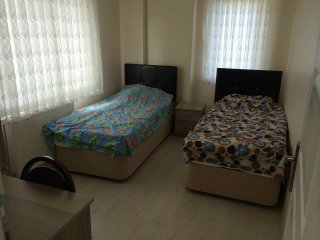 DEPOZİTOSUZ MAVİ DURAĞA YAKIN HERŞEY DAHİL 2+1 KİRALIK APART
