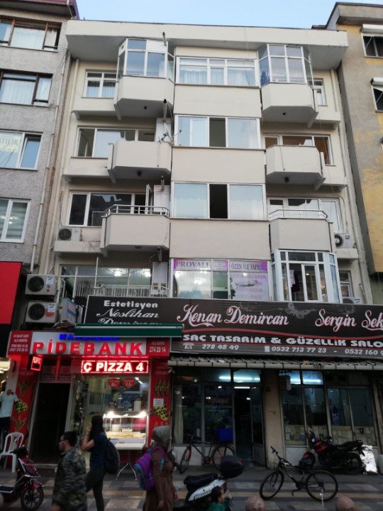 İTFAİYE CADDESİNDE 3+1 SATILIK DAİRE