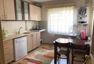 ADAPAZARI CAMİLİ MAHALLESİNDE SATILIK 3+1 DAİRE