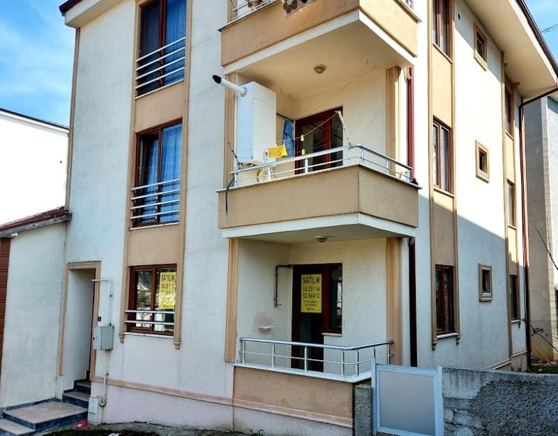 SAKARYA SERDİVAN MERKEZDE SATILIK 2+1 DAİRE Sakarya Emlak İlan