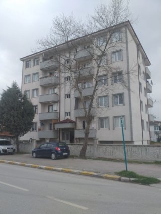 akyazi omercikler mahallesi kiralik ev