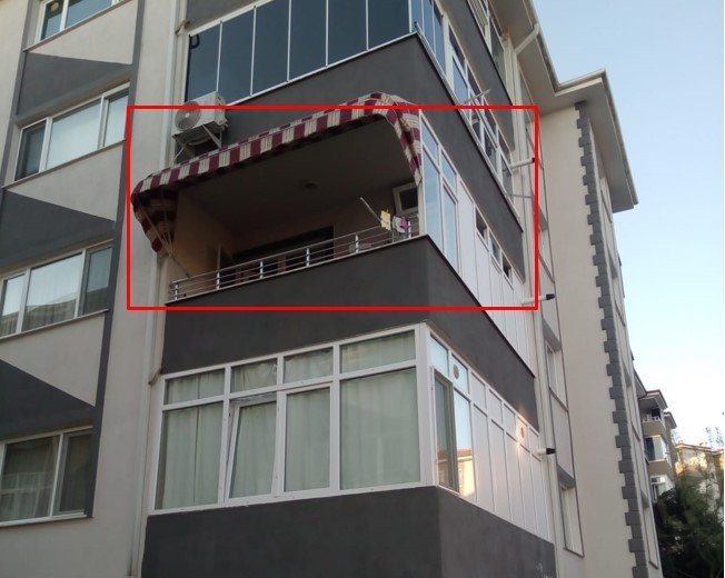 ADAPAZARI CAMİLİ�DE SİTE İÇERİSİNDE SATILIK DAİRE 3+1 Sakarya Emlak İlan