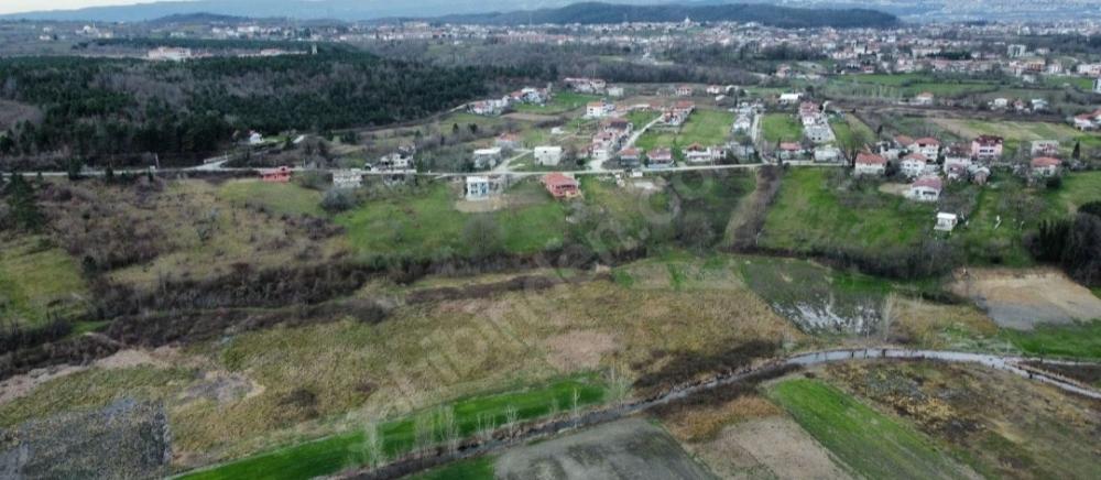 Sakarya ,Arifiye ,Ahmediye 'de Satılık 8 DÖNÜM Arazi