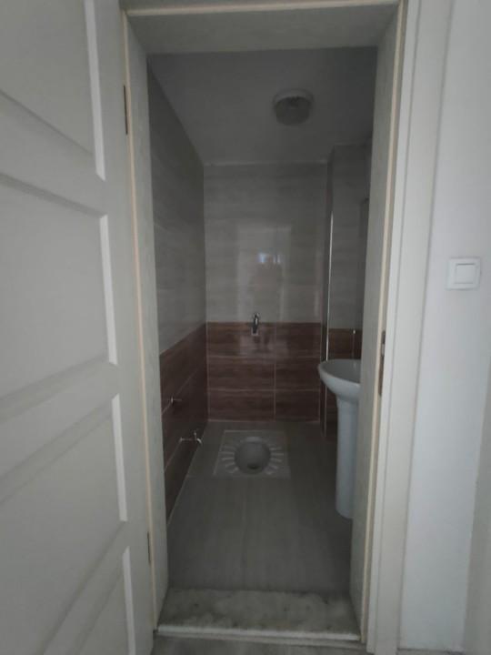 AKYAZI MERKEZDE, CADDE ÜZERİNDE GÜNEYE CEPHE, 2+1 DAİRE