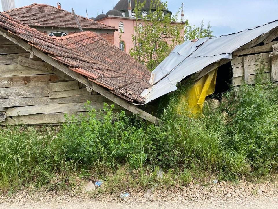 TARAKLIDA SATILIK KÖY ARSASI