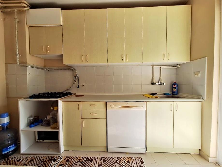 ADAPAZARI CAMİLİ MAHALLESİNDE 2+1 KİRALIK EŞYALI DAİRE