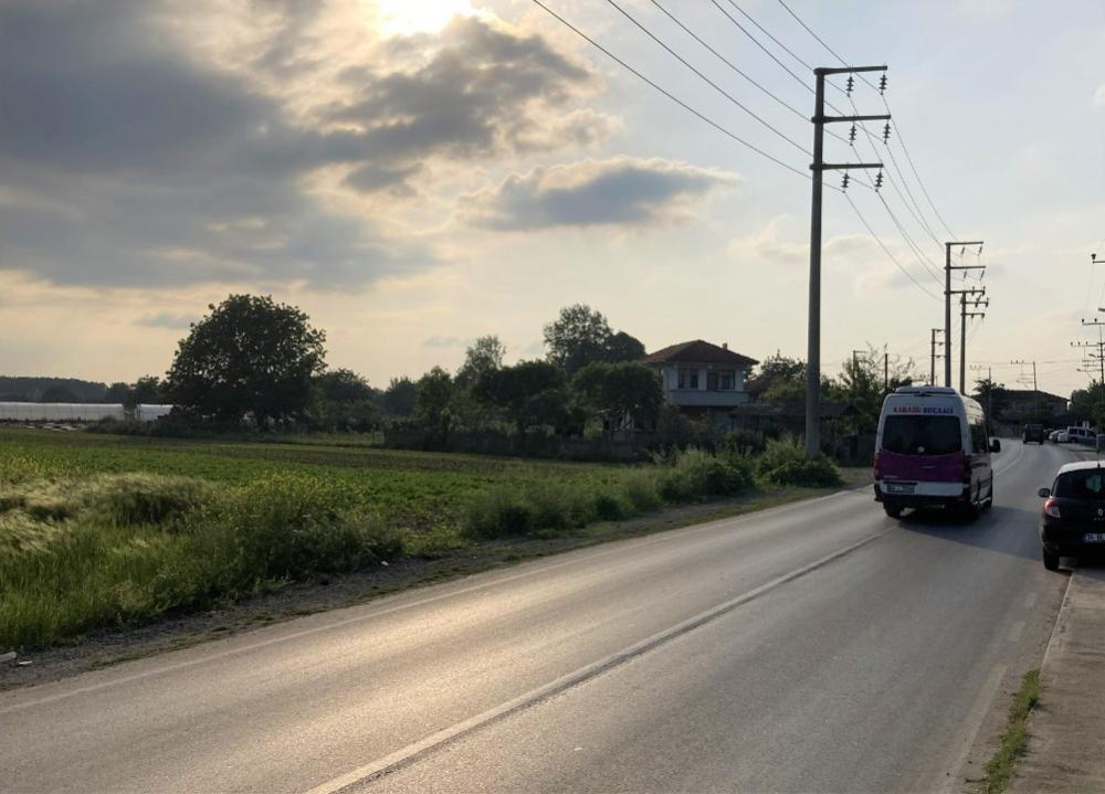 KUZEY MARMARA OTOYOLUNA 5 DK MESAFEDE KISMİ İMARA AÇIK TARLA