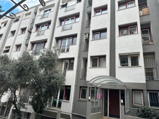 ALTINTEPE DE KİRALIK 3+1 DAİRE