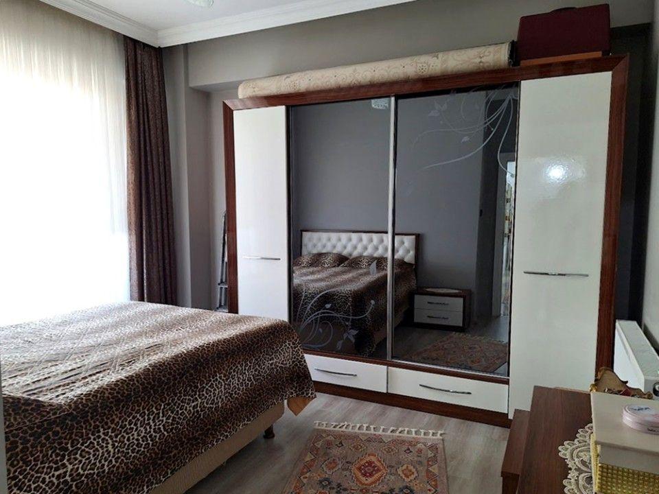 SERDİVAN VATAN MAHALLESİNDE SATILIK 3+1 DAİRE