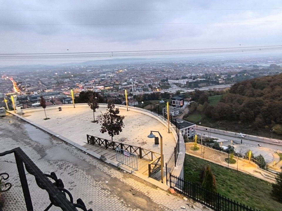 satılık villa şehir manzaralı Serdivan