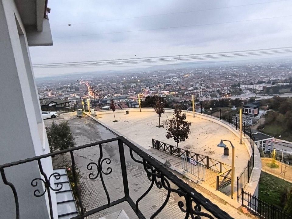 satılık villa şehir manzaralı Serdivan