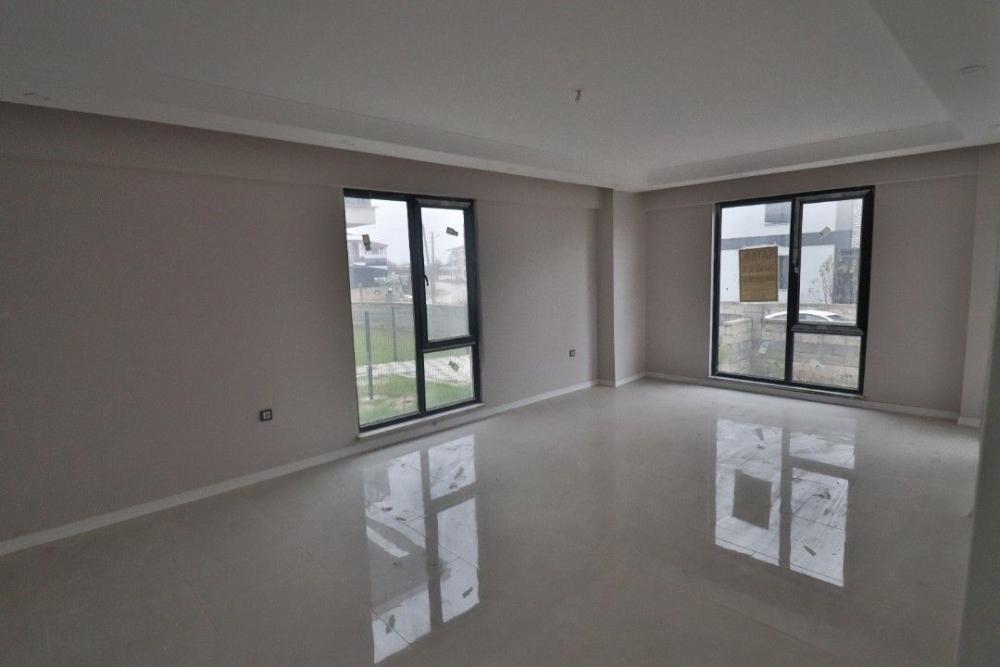 BEYKENT'TEN KİRALIK  Karaaptiler Mah.'de 5+1 350 M² Geniş BOŞ Villa