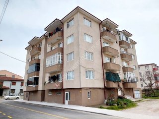 ADAPAZARI YAĞCILAR MAHALLESİNDE SATILIK 3+1 DAİRE