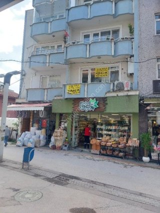 YILDIZ GAYRİMENKUL'DEN KATLI PAZAR ARKASI KİRALIK 1.KAT DAİRE