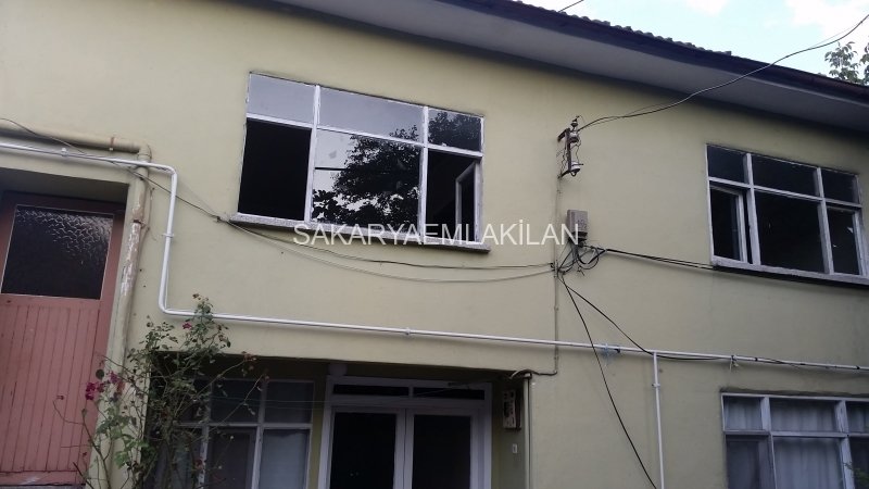 Satılık Müstakil Ev - Sakarya Adapazarı Orta Mh
