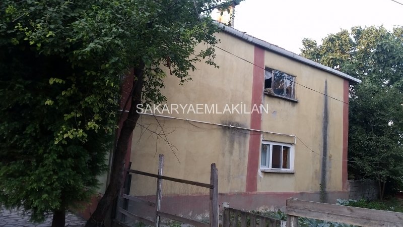 Satılık Müstakil Ev - Sakarya Adapazarı Orta Mh