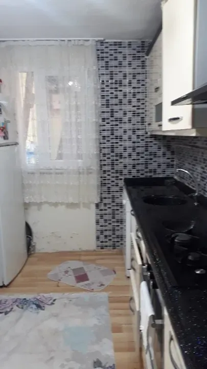 2 katli iskanli dogalgazli müstakil  ev