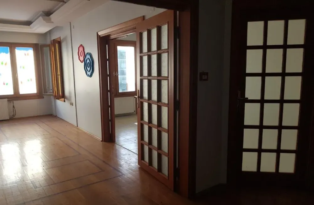 SAKARYA ADAPAZARI REJİ SK SATILIK KOMPLE BİNA
