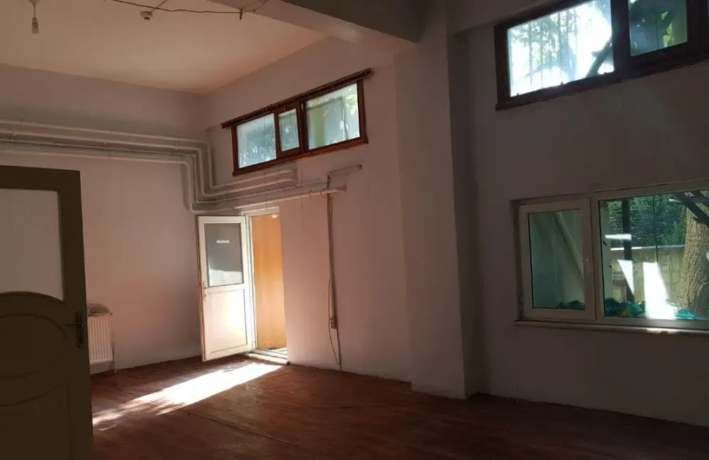 SAKARYA ADAPAZARI REJİ SK SATILIK KOMPLE BİNA