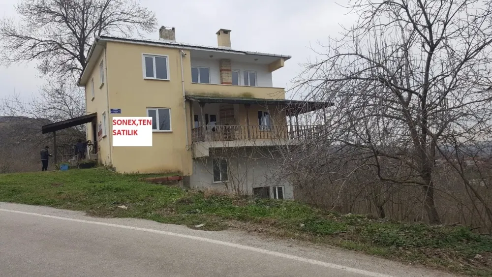 SAKARYA SERDİVAN'DA SATILIK MUHTEŞEM KONUMDA MÜLK 4500.M2