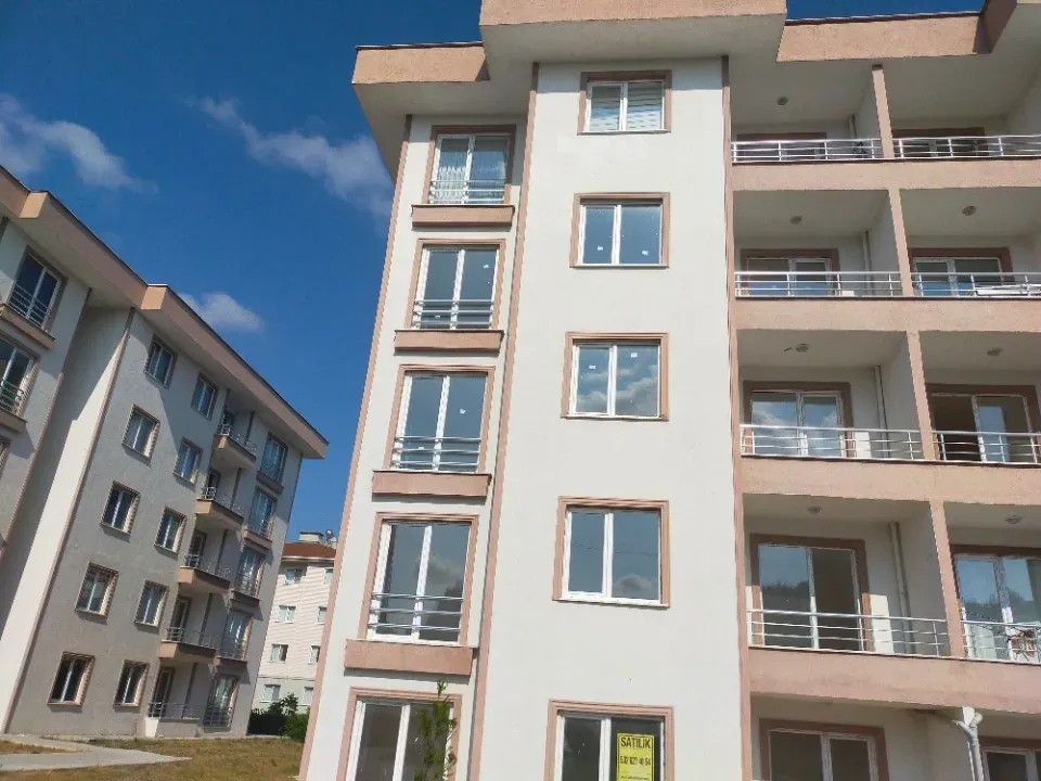 SATİLİK DAİRE