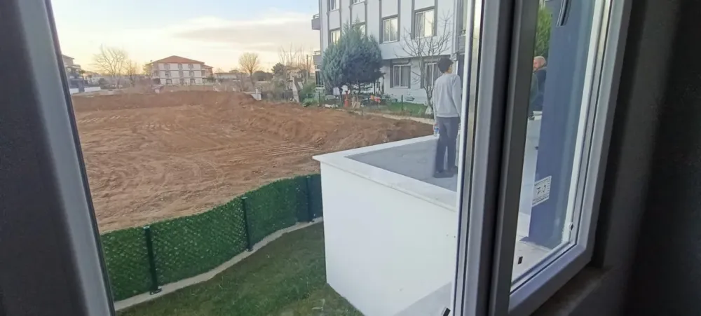 KARASU MERKEZDE BAHÇE KULLANIMLI YERDEN ISITMALI LÜKS DAİRELER