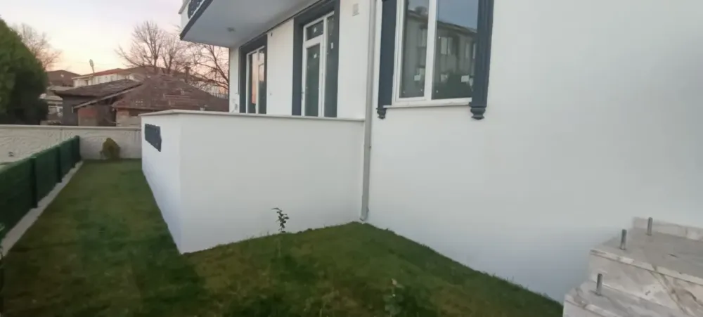 KARASU MERKEZDE BAHÇE KULLANIMLI YERDEN ISITMALI LÜKS DAİRELER